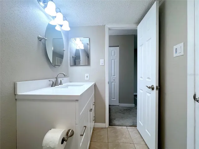 Doorway connected to Primary Bedroom and Hallway