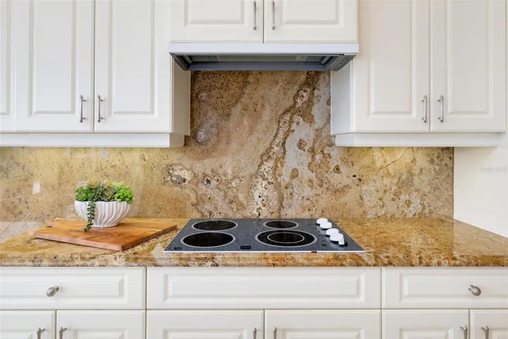 Optional Gas Connection Behind Cooktop