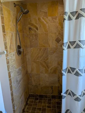 En Suite Bath