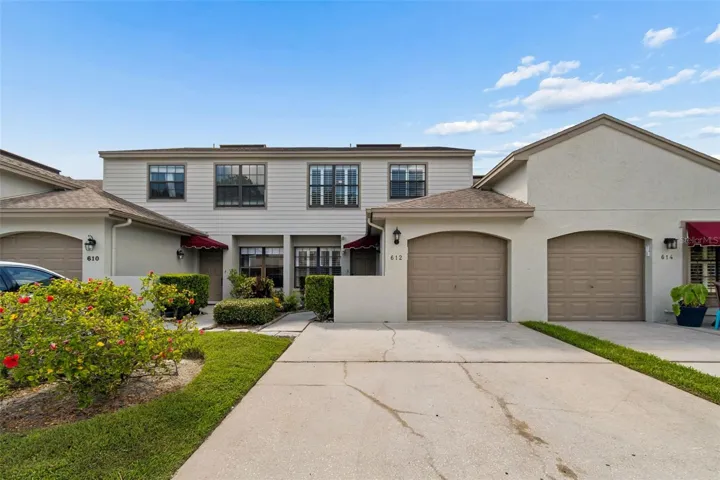 One Car Garage &amp; Parking for Two