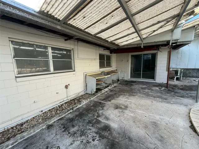 Pool deck