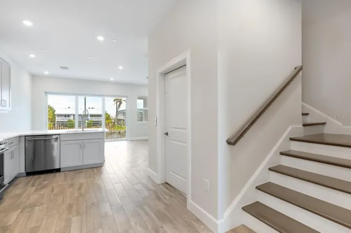 1623 Sea Haven Dr 307 ~ Ready Now!