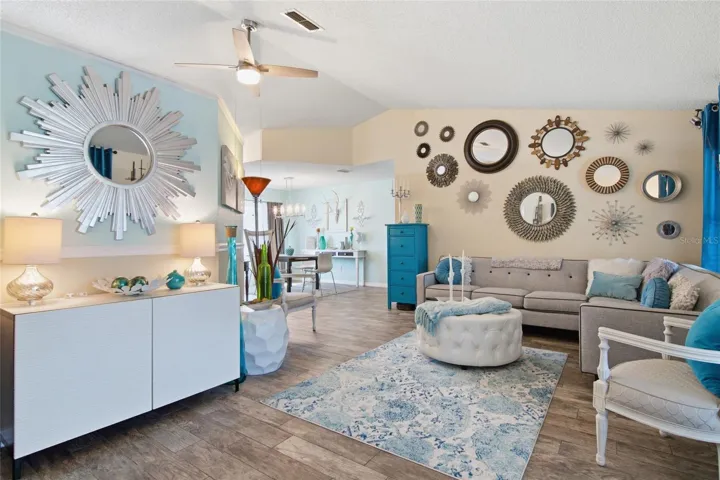 Great room/ Living Room