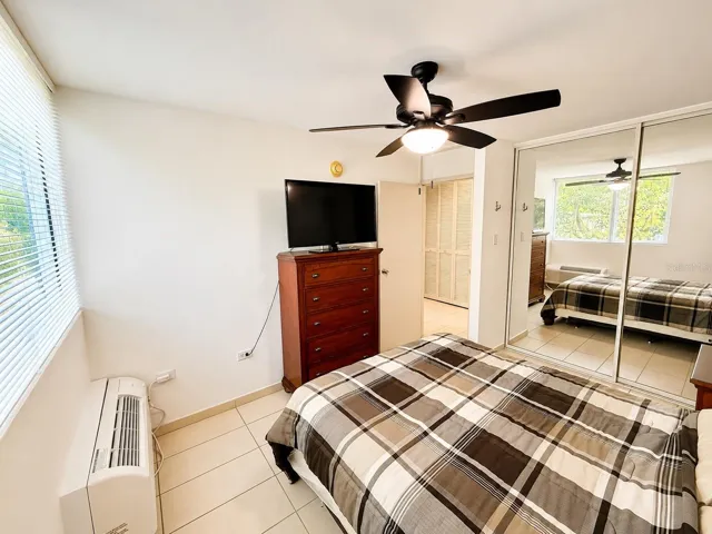 1st bedroom