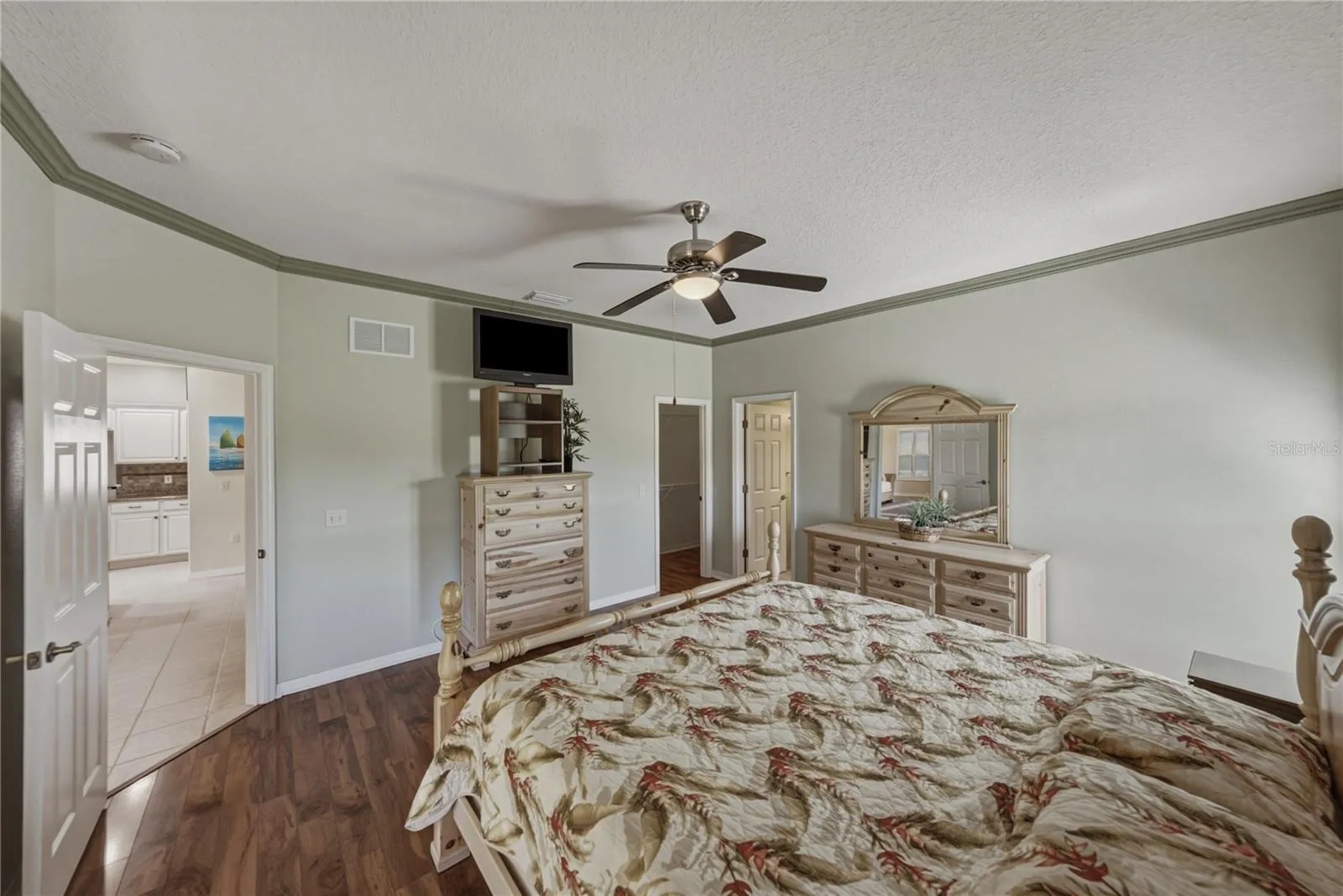 Primary bedroom