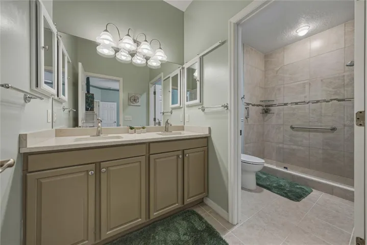 Primary bath