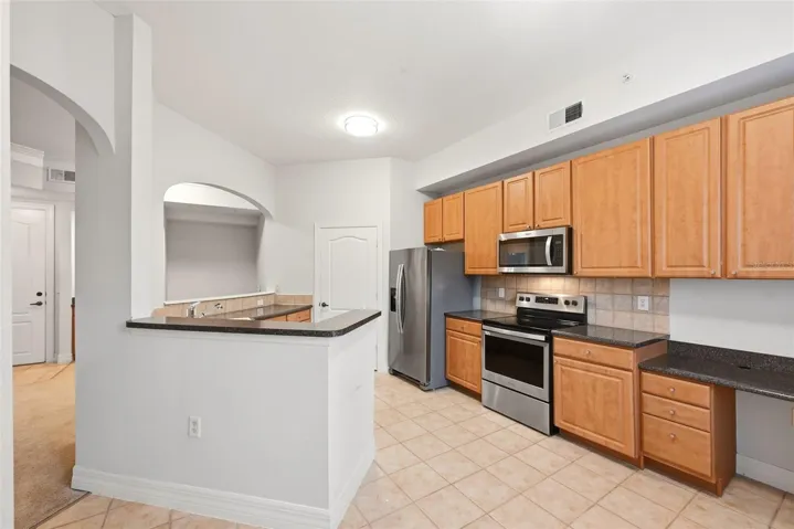 Spacious Kitchen