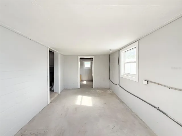 30 x 12 Workshop
