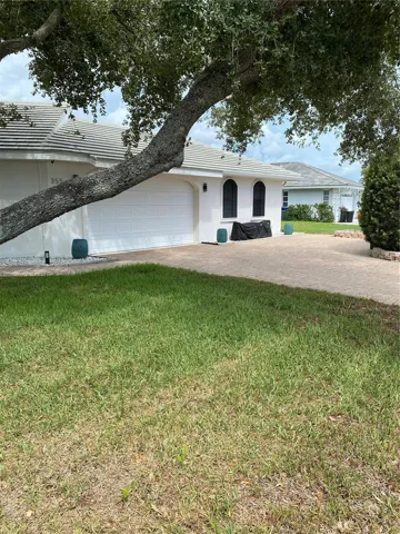 Right front elevation