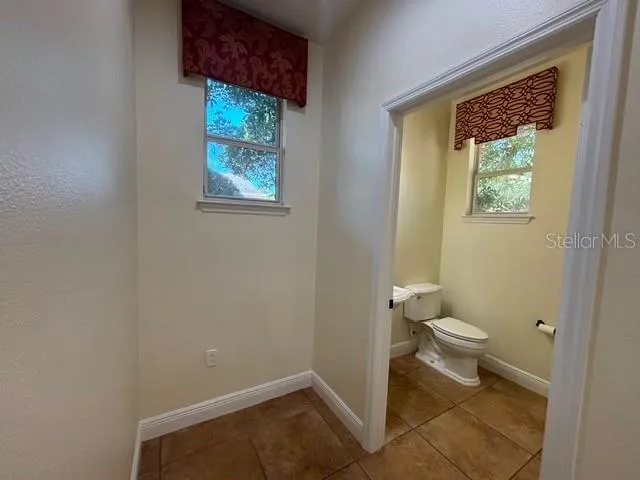 1170