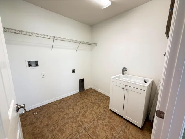 Laundry Room - 2nd Floor