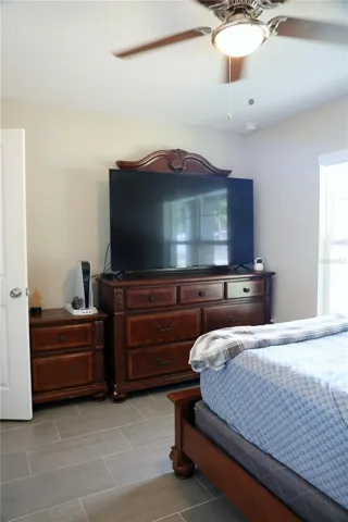 Bedroom 1 side