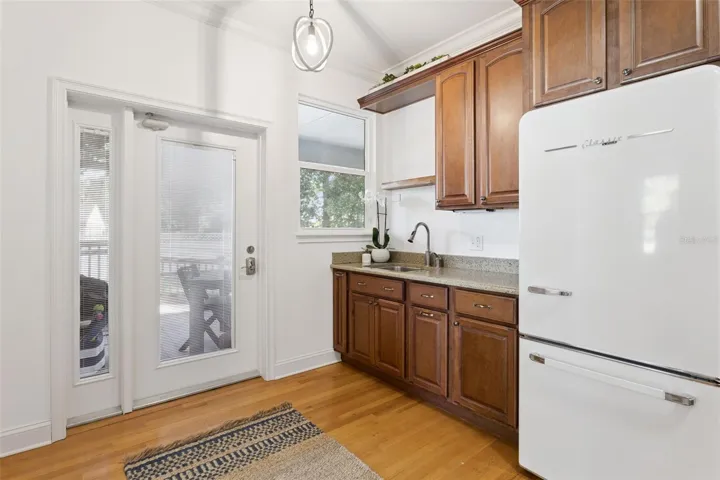 MIL Kitchenette and private entry