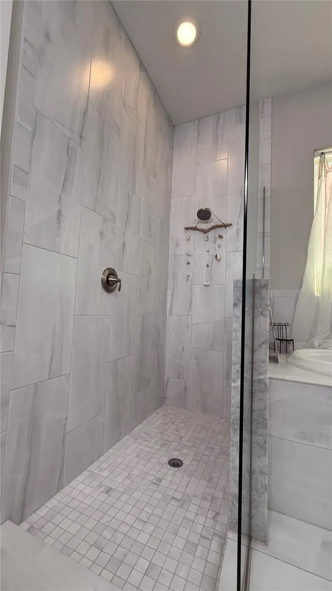 En Suite Shower