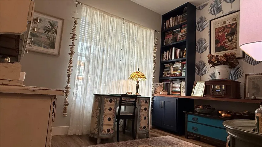 #4 Bedroom/Office