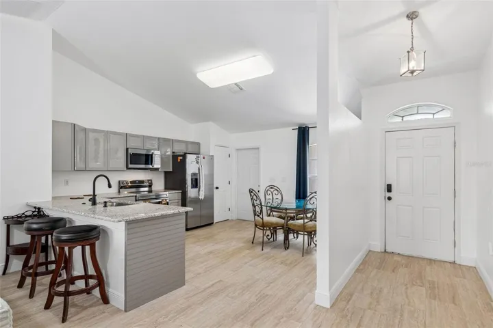 SHUT THE FRONT DOOR----WOW LOOKS NEW!