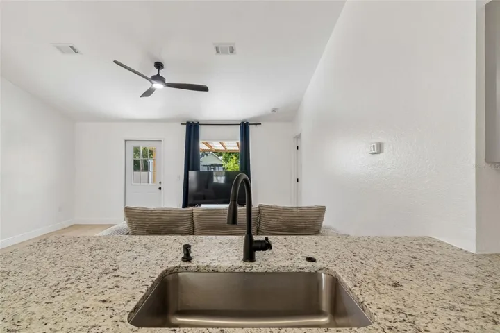 VIEW TO THE OPEN LIVING SPACE