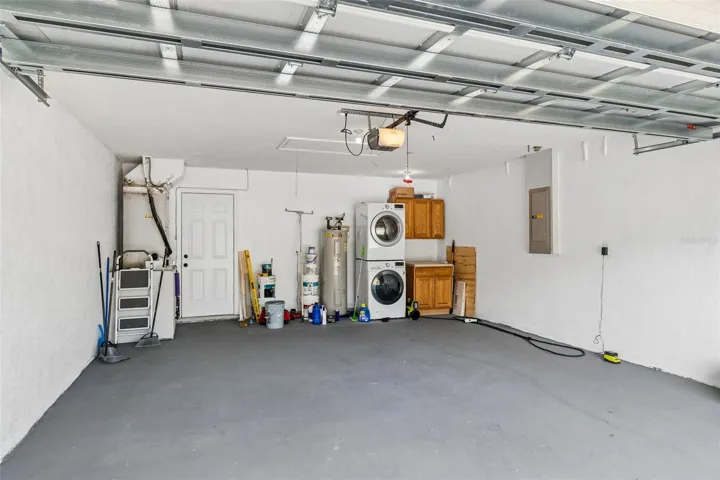 GARAGE AND WASHER DRYER