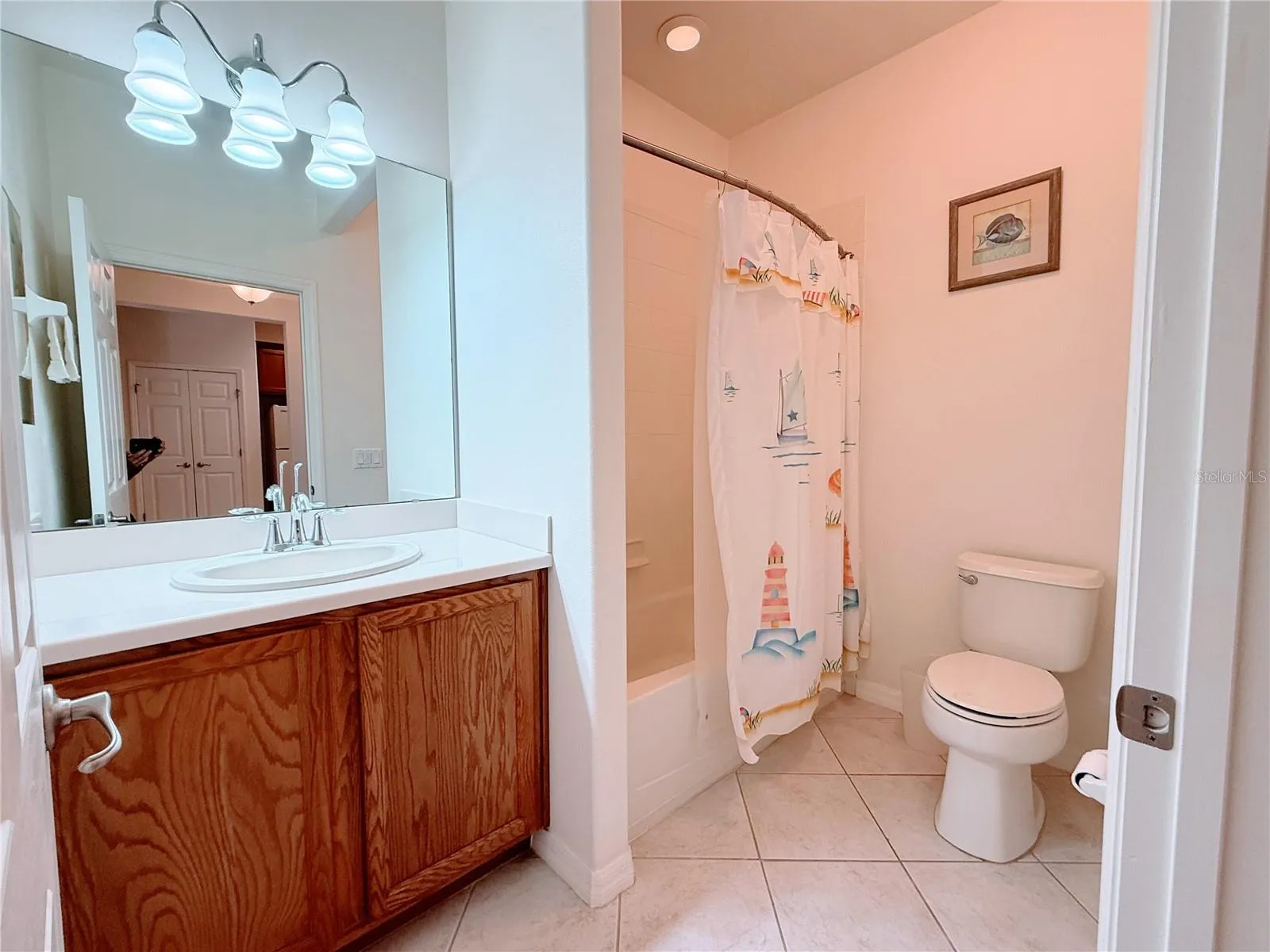 2nd Bathroom