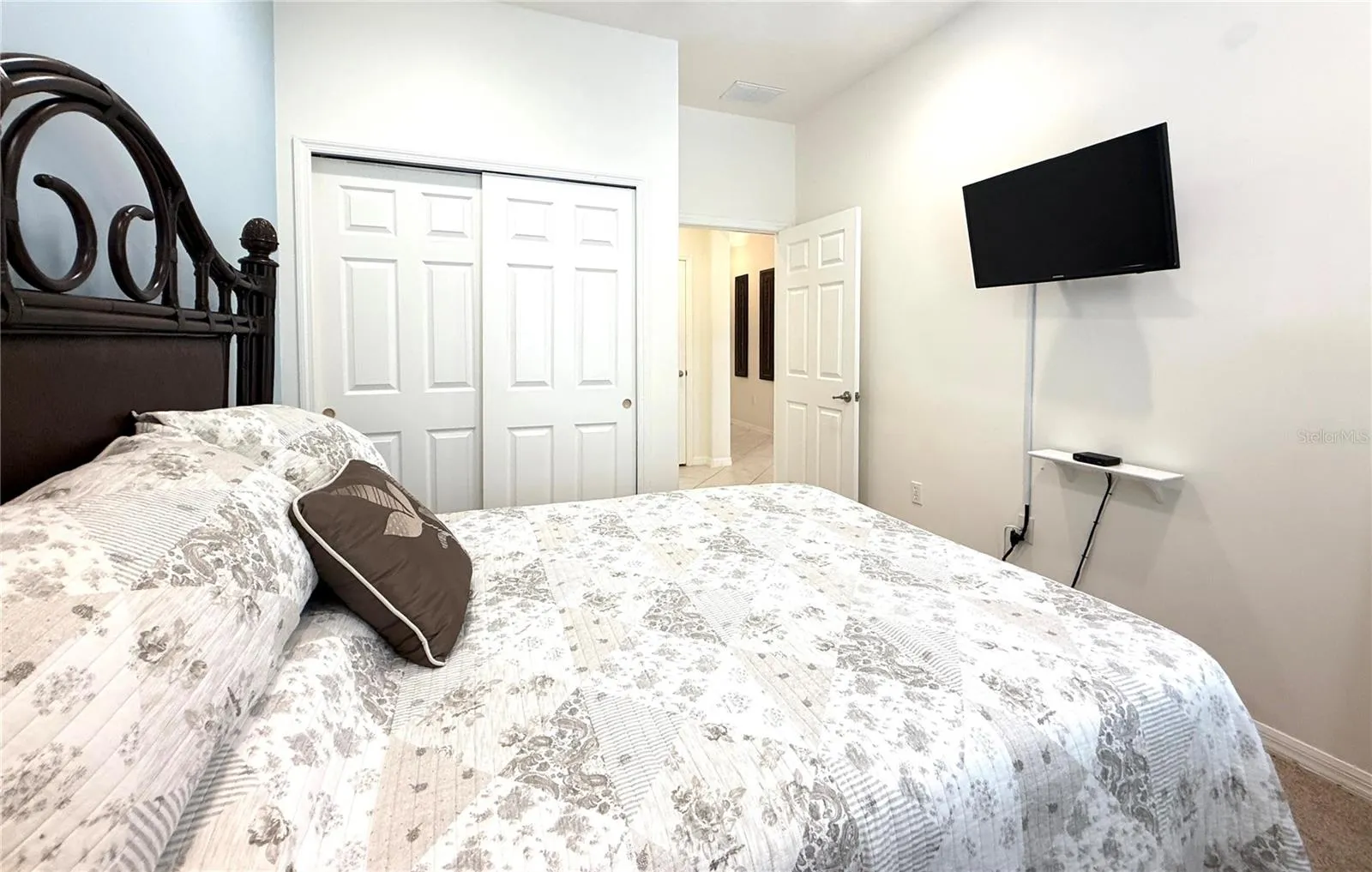 2nd Bedroom
