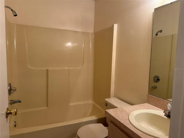 1170