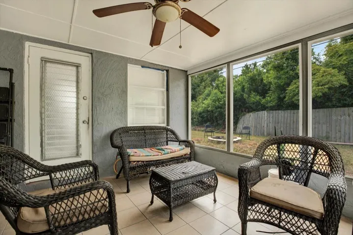 back patio/lanai