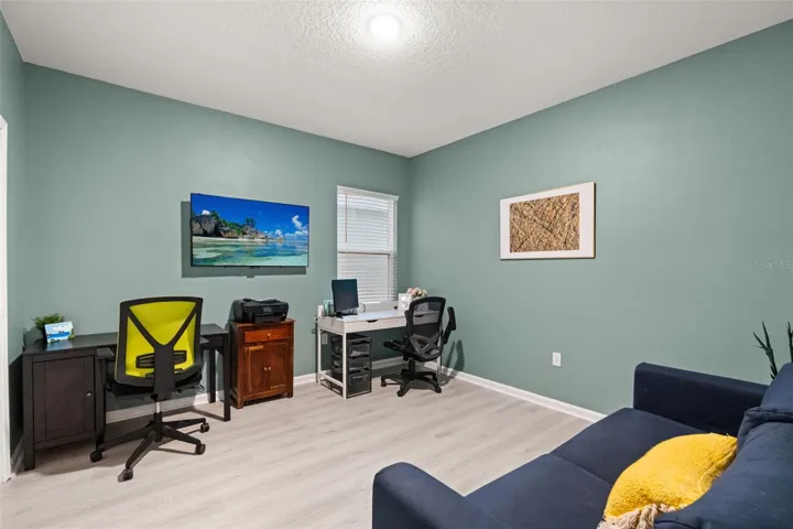 4th bedroom / office