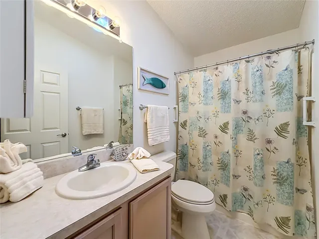 Guest Bathroom