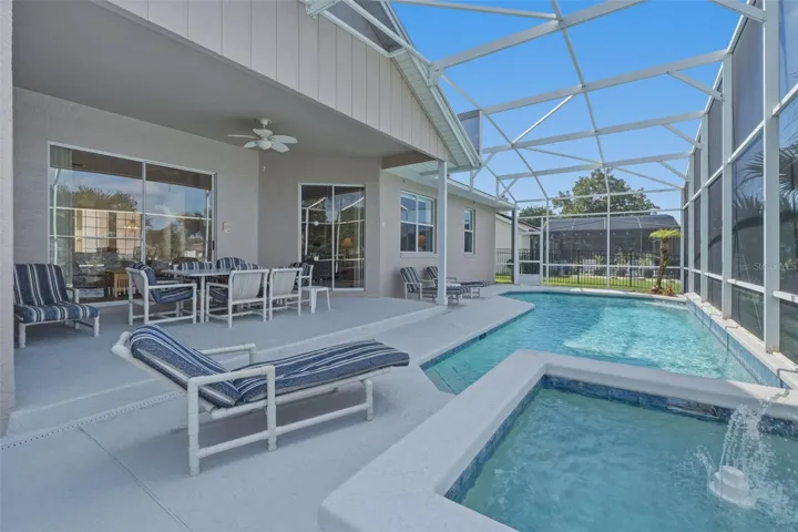 screened pool area