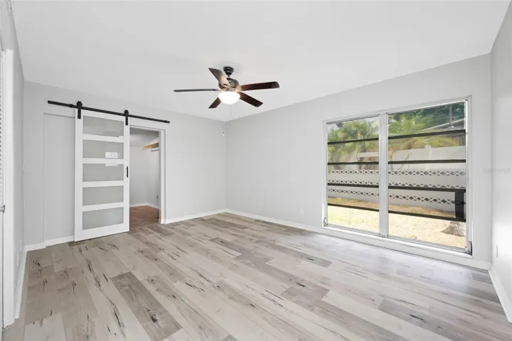 Primary Bedoom with large walking closet and en-suite