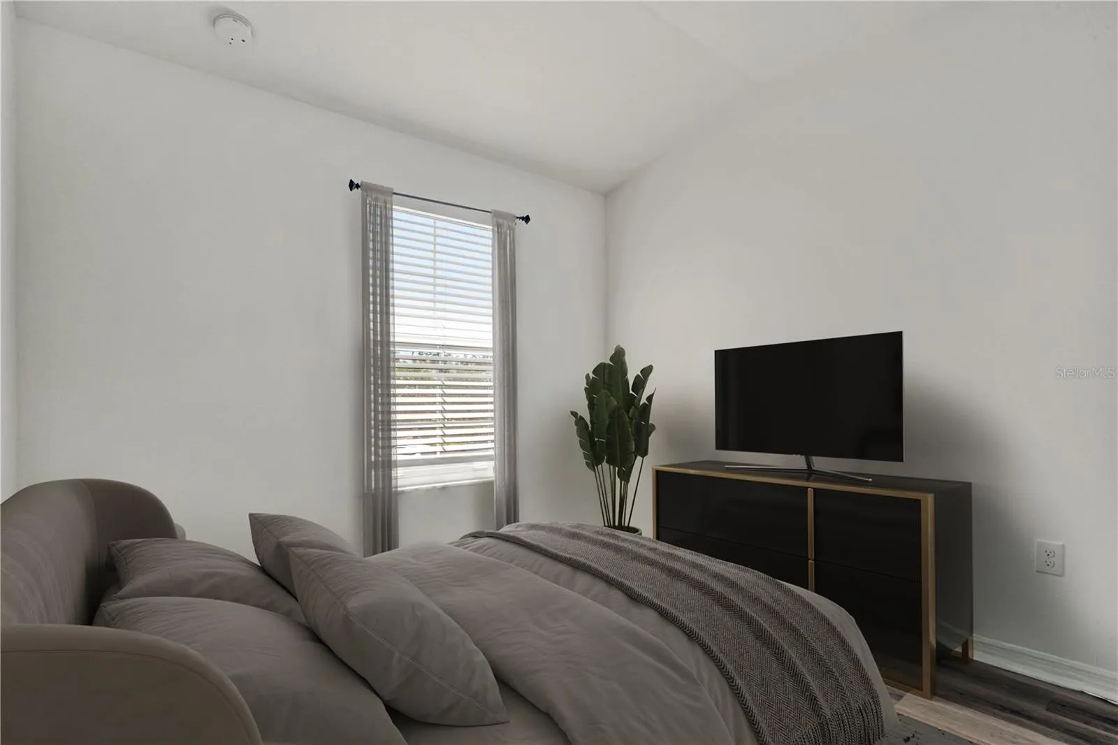 Third Bedroom 10x12
