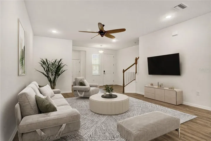 Virtually Staged Living