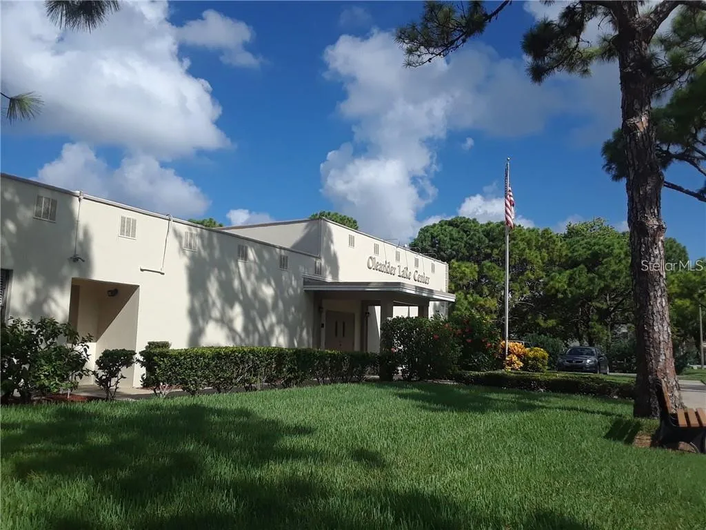 Oleander Lake Center