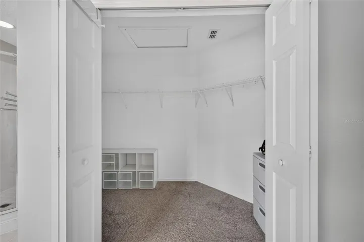 Walkin closet