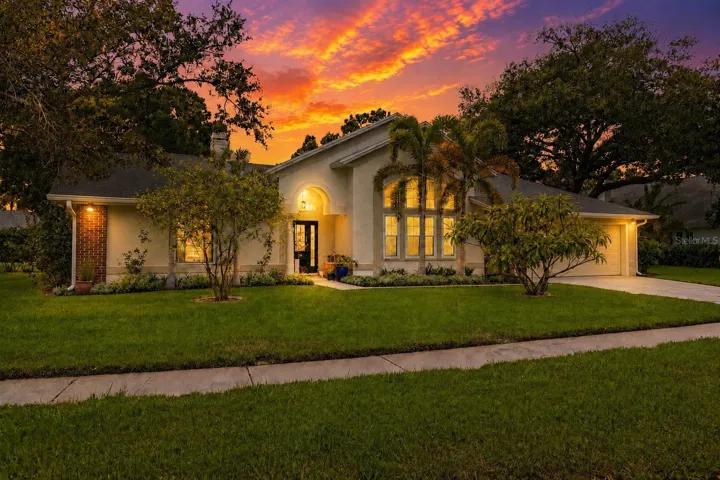 Waterfront Executive Home For Lease