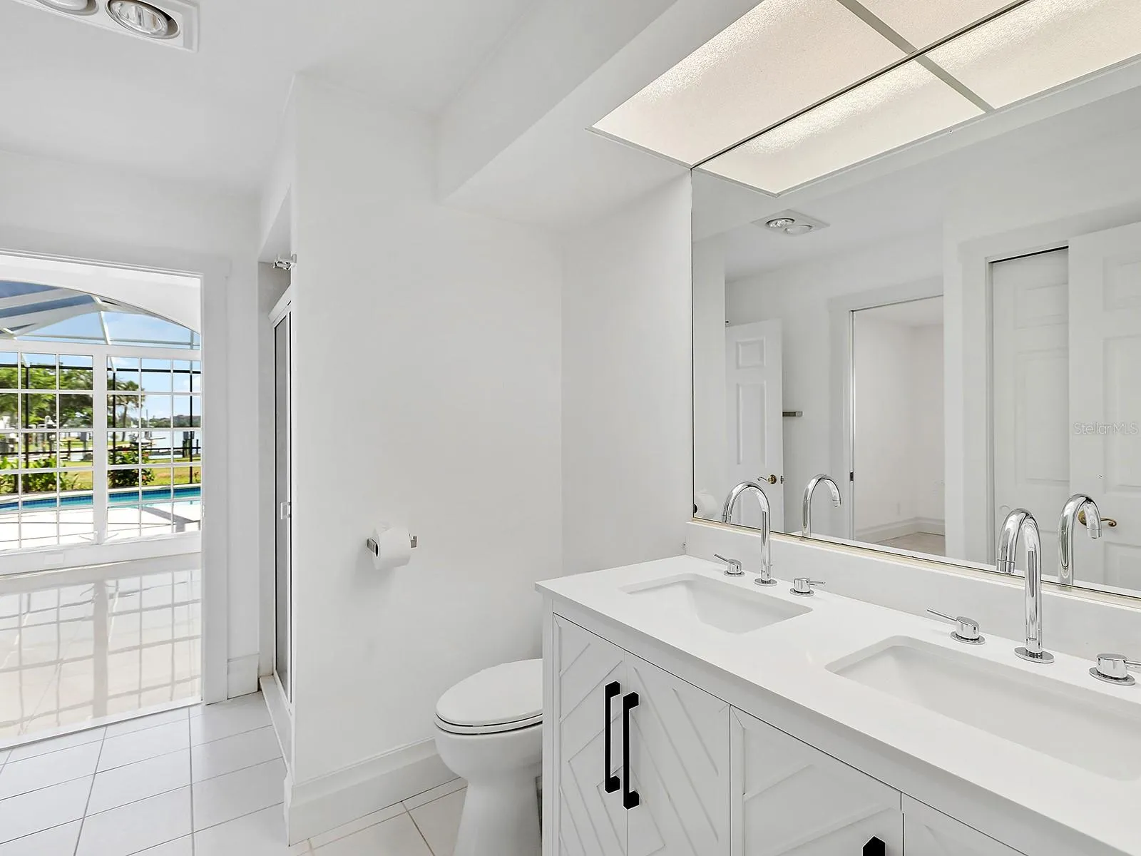 Double sink vanities in both bathrooms