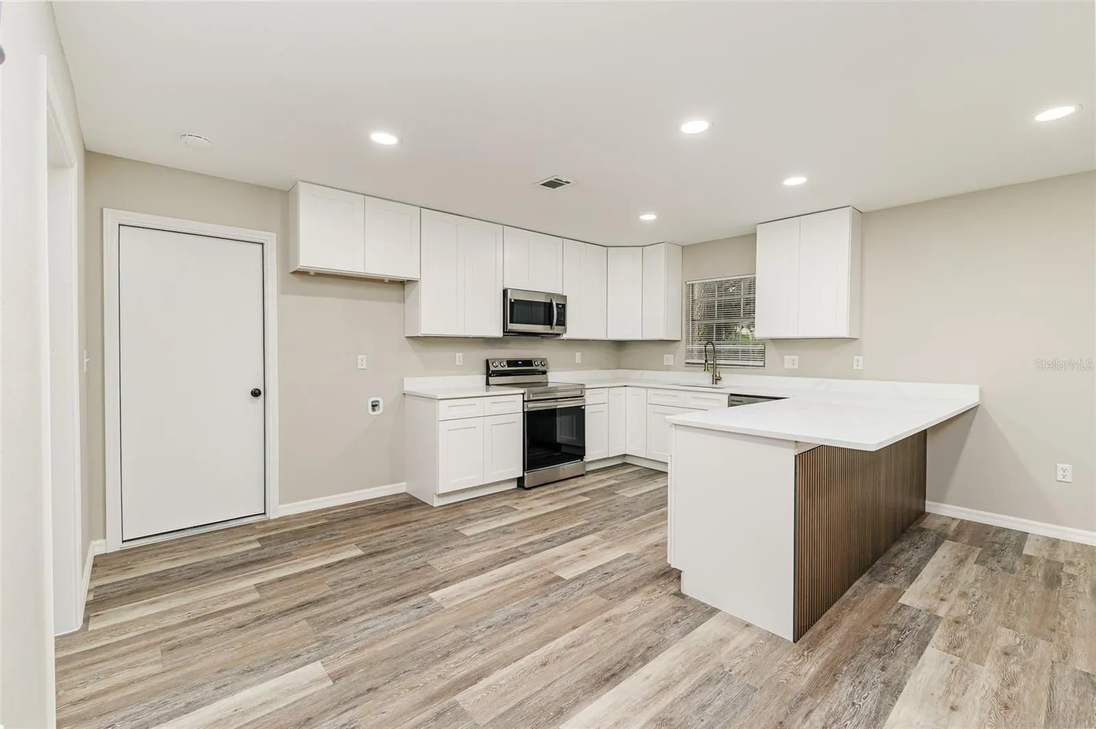 5421 Lake Luther Rd, Lakeland, Florida 33805 — photo 10