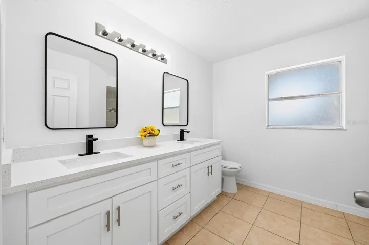 Updated primary en-suite bath.