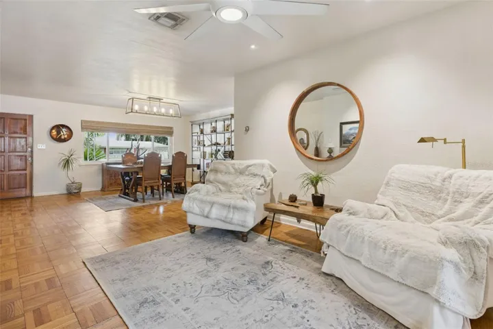 Sitting Area