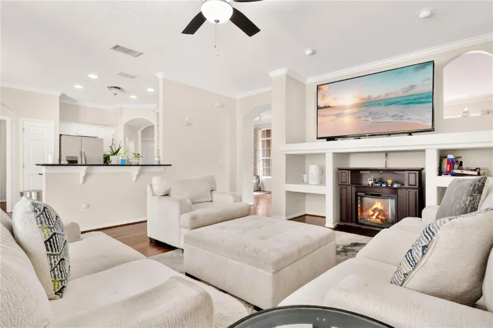 Family Room/Kitchen