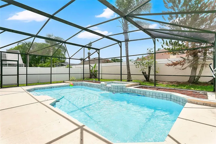 Screened Pool
