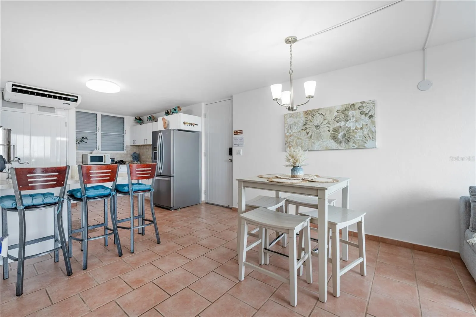 Dining, Living and Kitchen Area