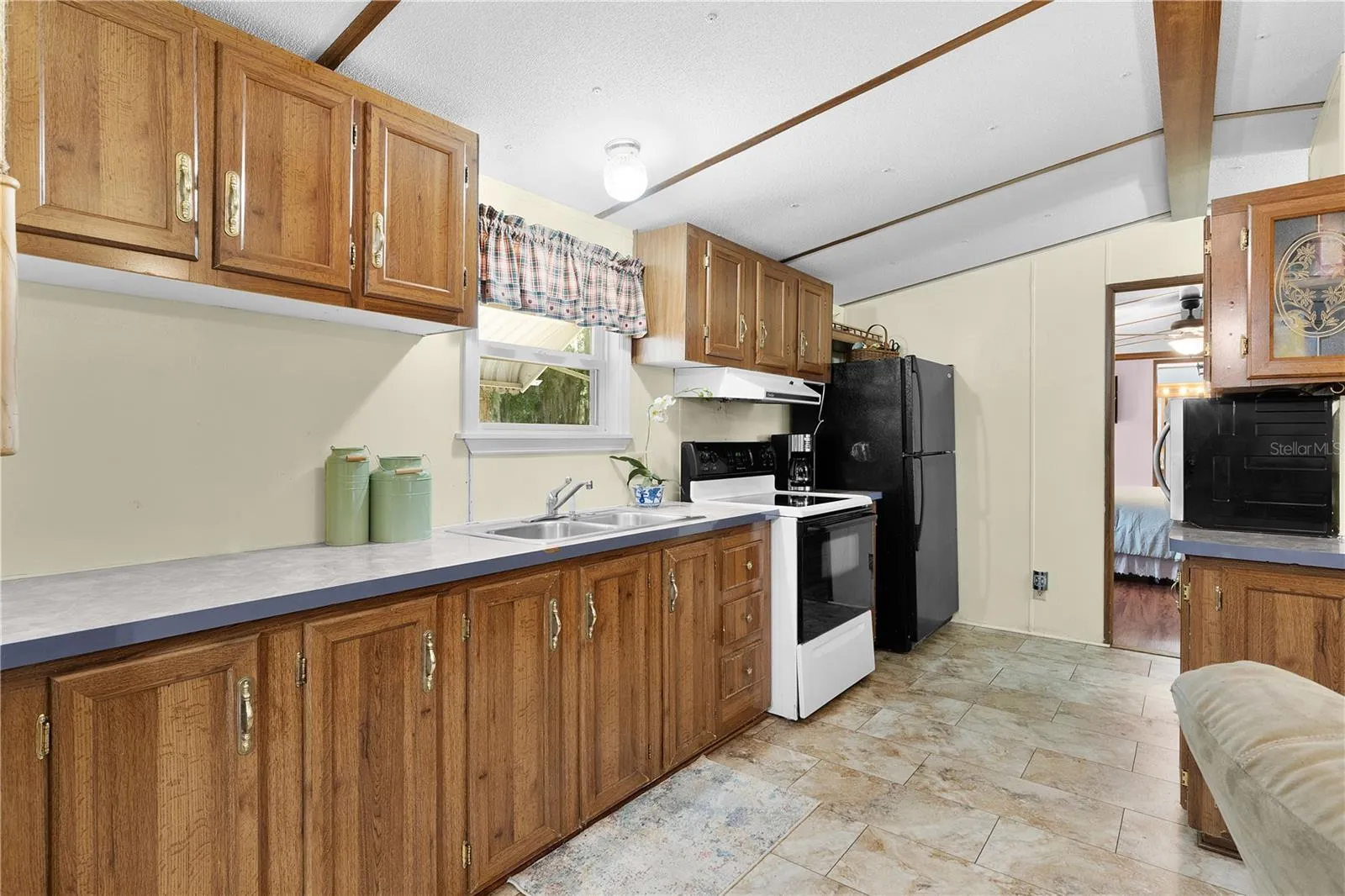 Kitchen 2
