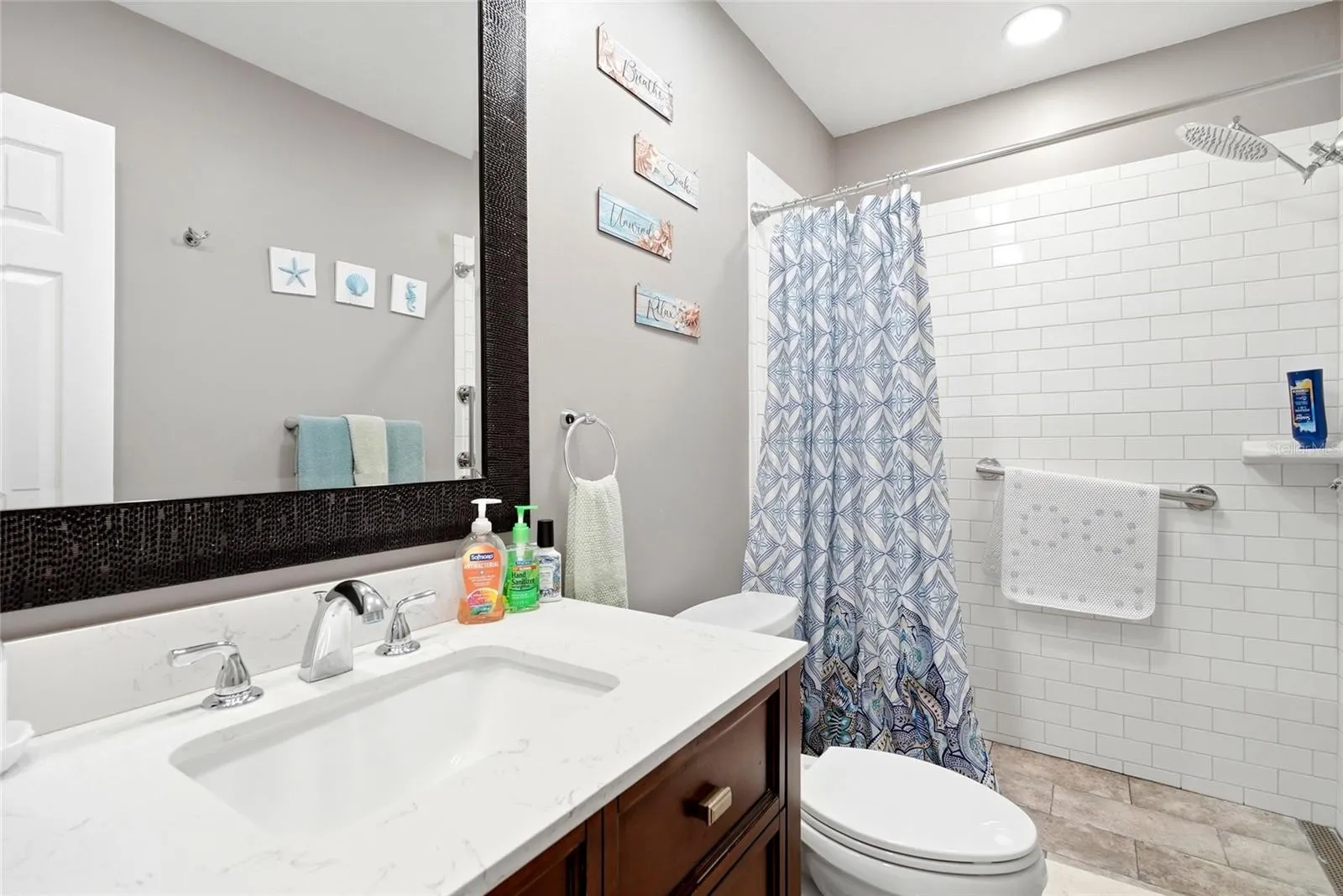2300 full bath
