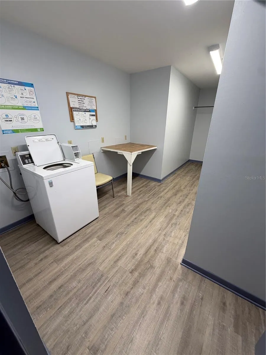 Laundry Room on 6th Floor