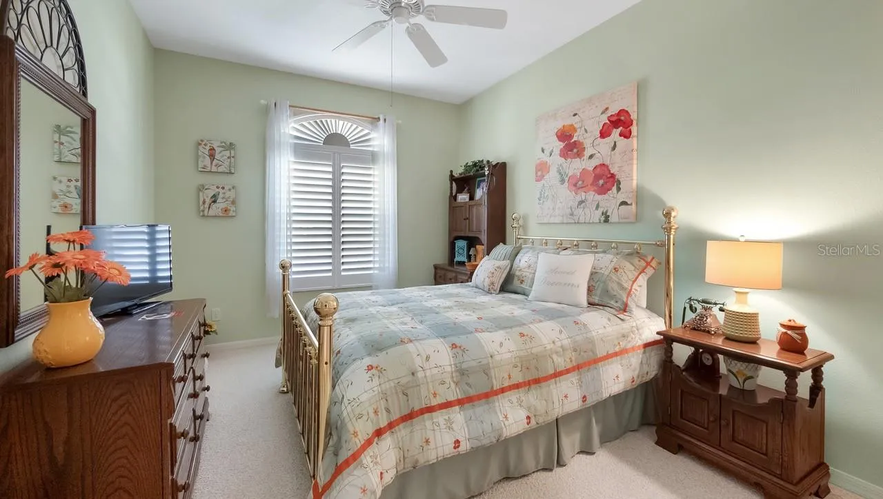 2nd Bedroom