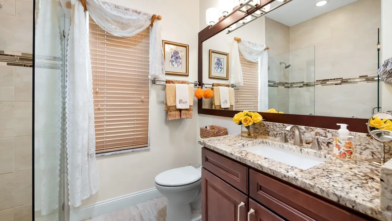 2nd Bathroom