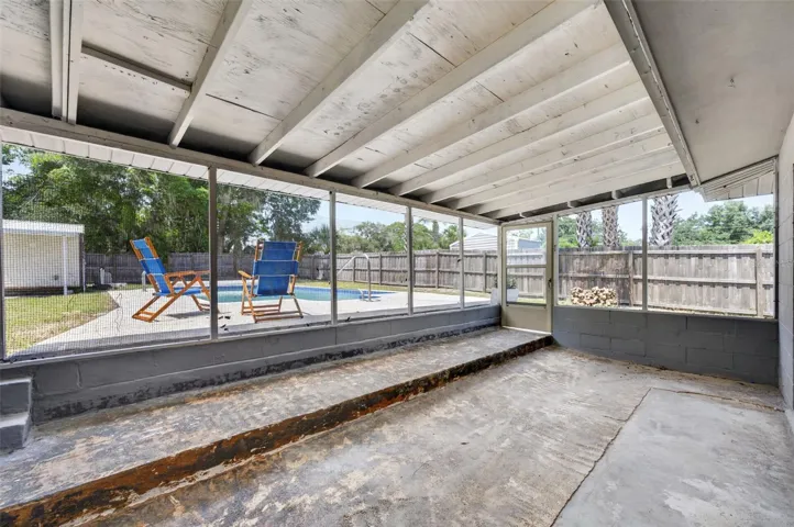 Screened Patio