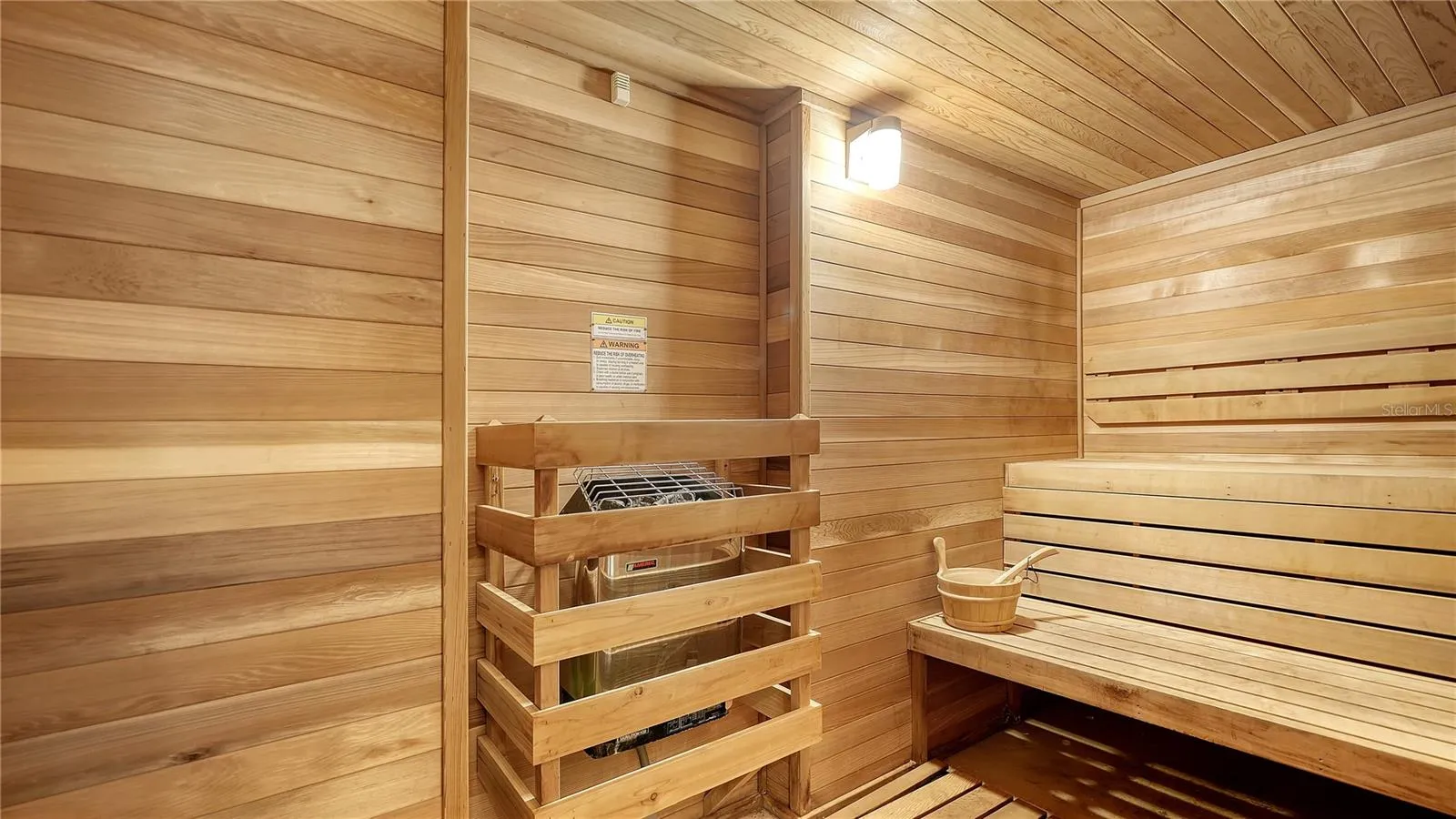 SAUNA