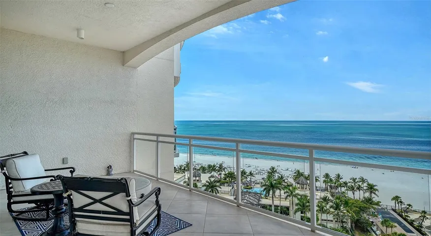 1206 TERRACE OFF FAMILY ROOM